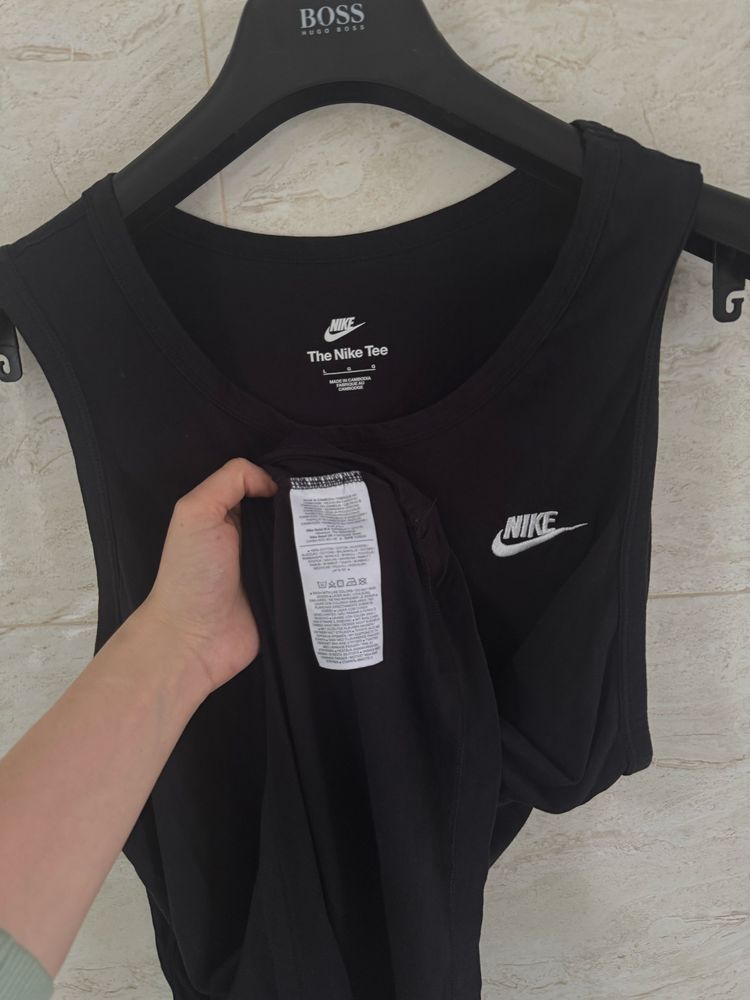 Як Нова Майка Натуральний коттон The Nike Tee Оригінал L