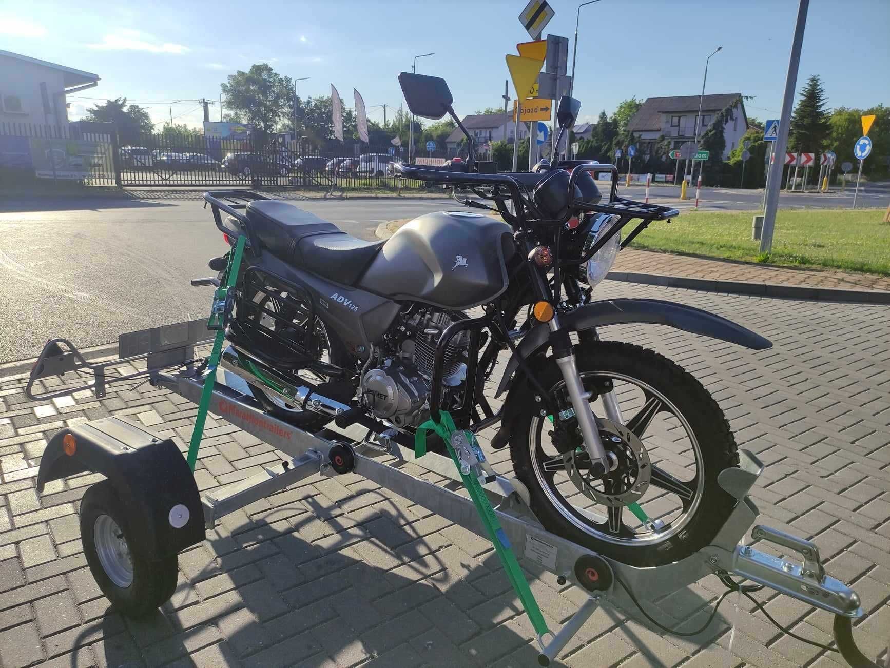 Składana przyczepka na dwa motocykle