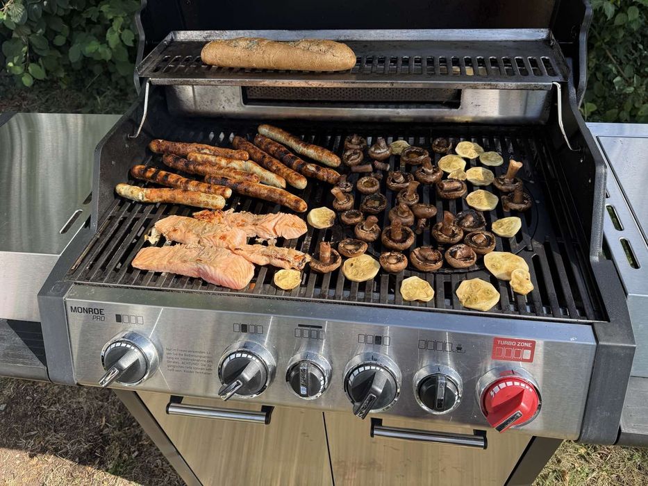 Гриль газовий Enders Monroe Pro 4 Sik Turbo