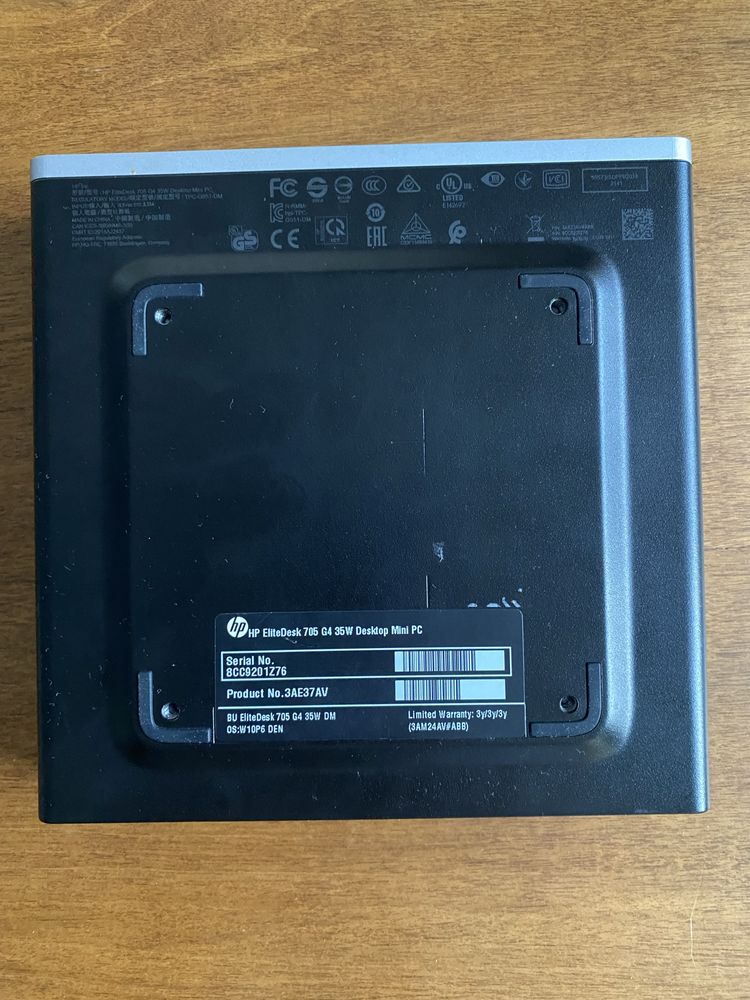 HP Elitedesk minikomputer