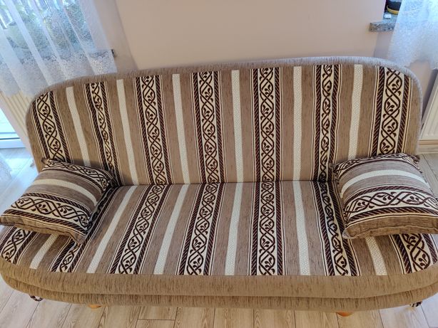 Kanapa / sofa - niezniszczona + 2 dwie poduszki