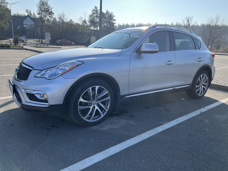 INFINITI QX50  3.7L AWD Hi-tech