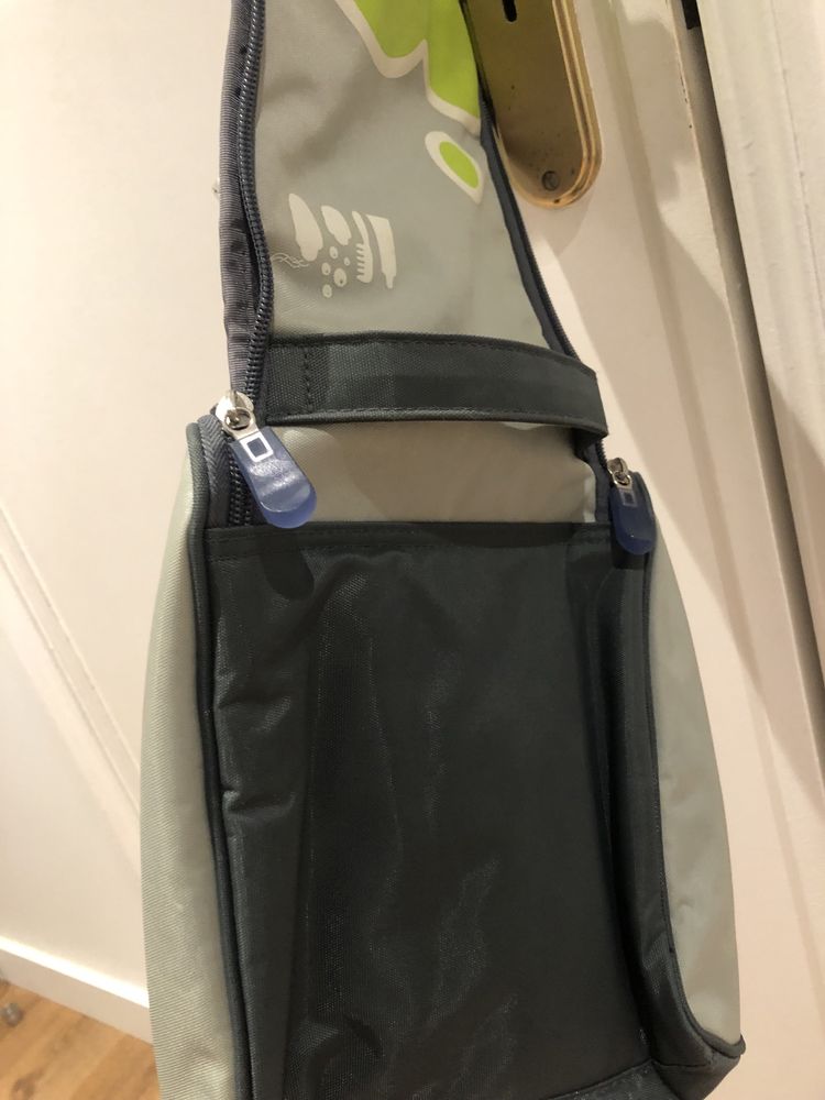Necessaire para pendurar