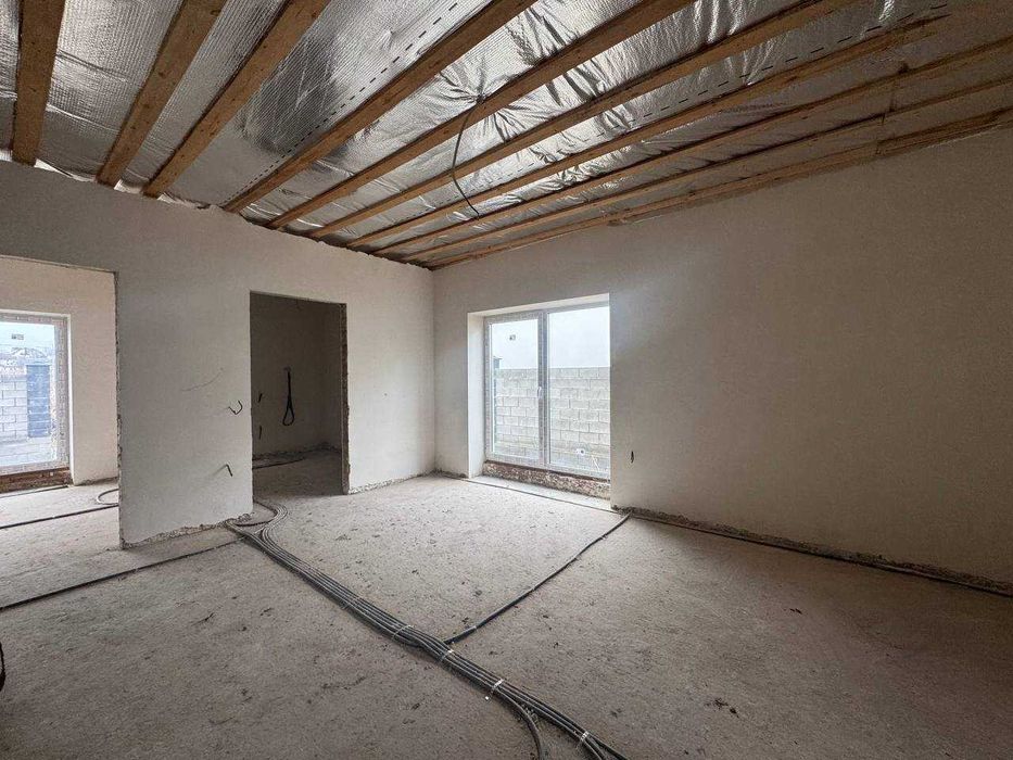 Продаж котеджу в районі Райського саду