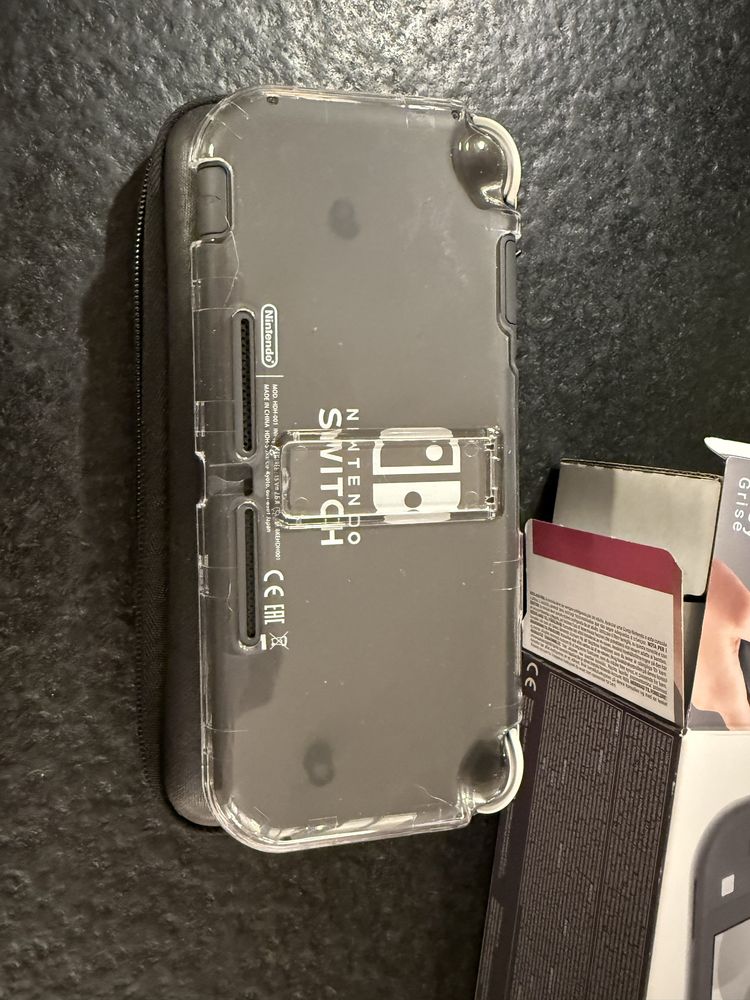 Nintendo Switch Lite – Czarny | Zestaw z akcesoriami + 512 GB