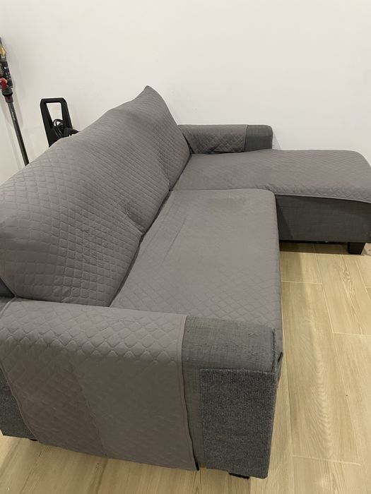 Sofá com chaise longue