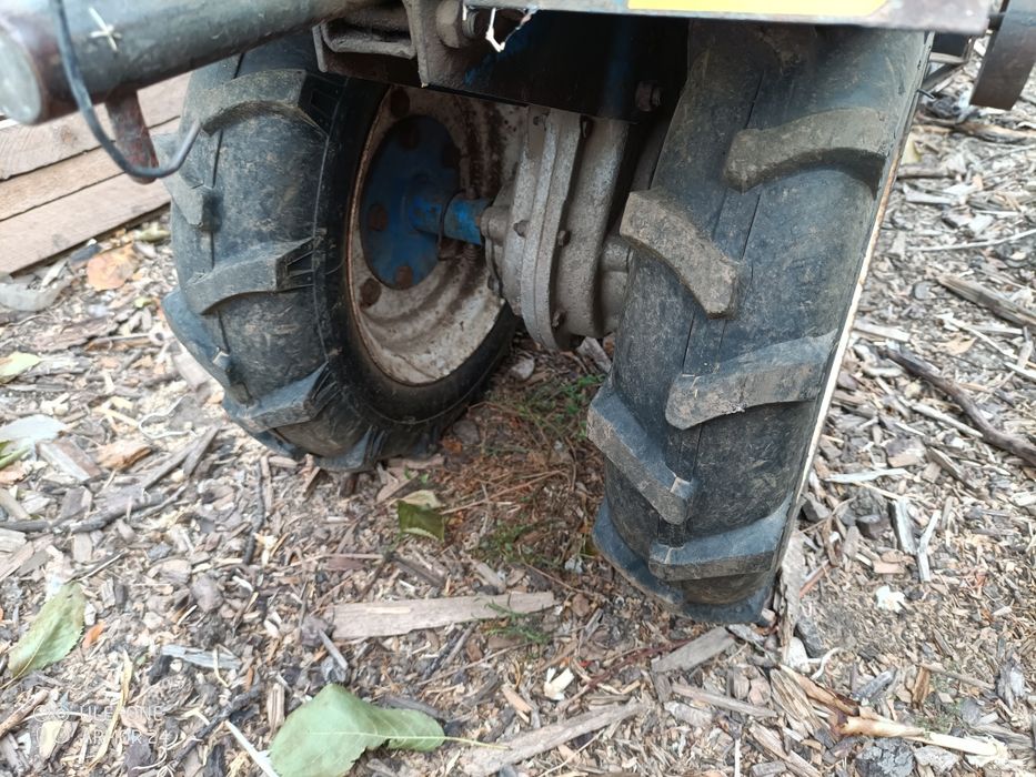 Продам мотоблок ,,Нева,, с мотором  Forte.