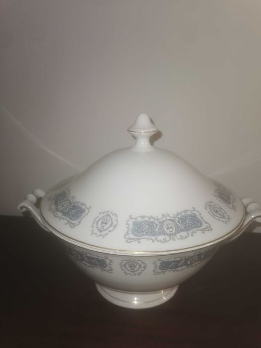 Serviço de Jantar da marca SPAL