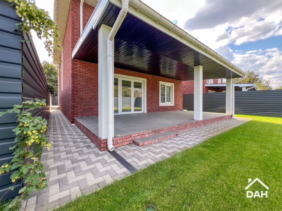 Будинок 200 м² з цегли в Києві, Жуляни, біля ЖК Британський Квартал