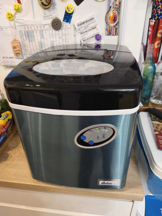 Kostkarka do lodu Hendi Arktic 15 kg