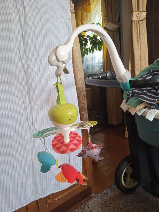 Продам  мобіль Tiny love 3 в 1 Веселая поляна