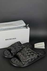 В новом состоянии шлепанцы Оригинал Balenciaga