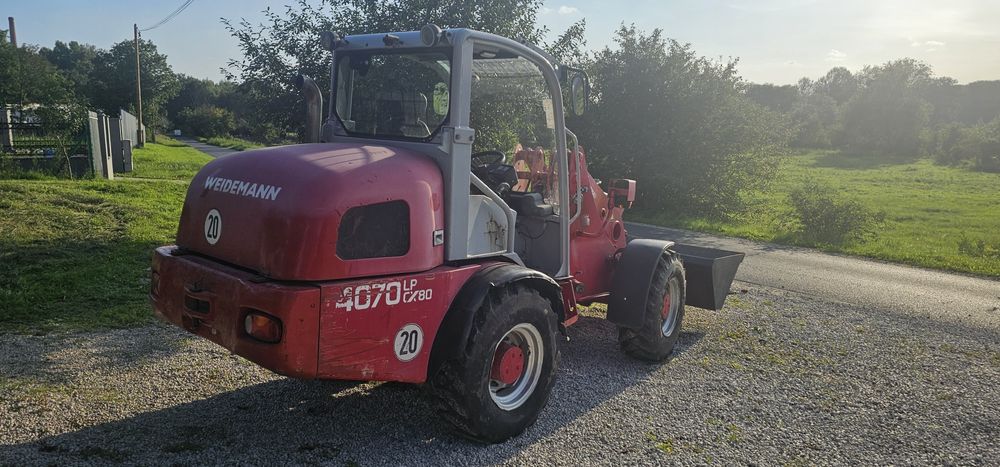 Weidemann Zamiana miniładowarka  ładowarka