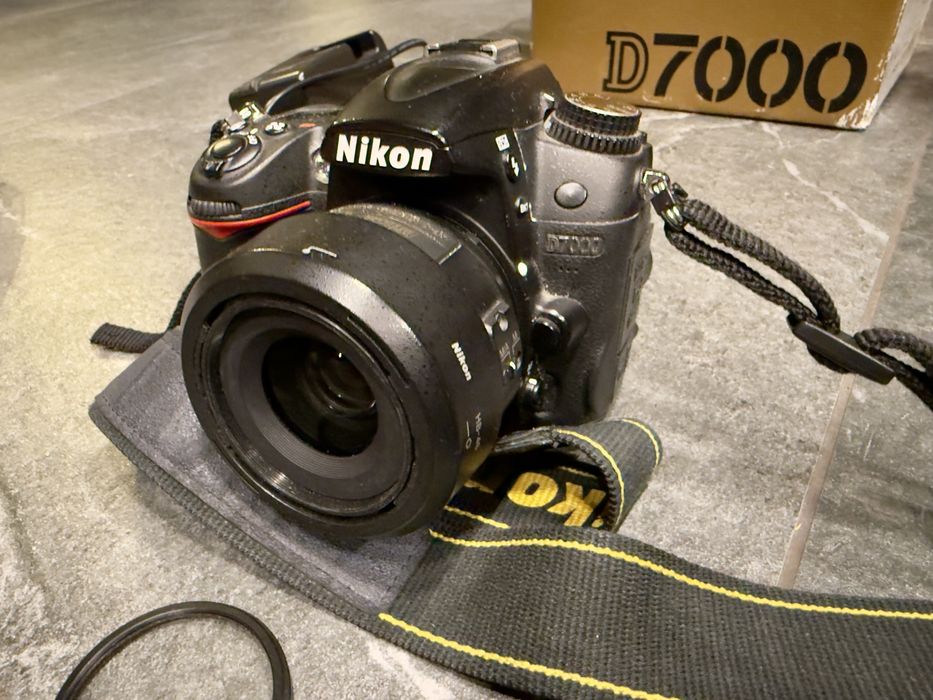 Nikon d7000 + Nikkor 35mm 1.8G