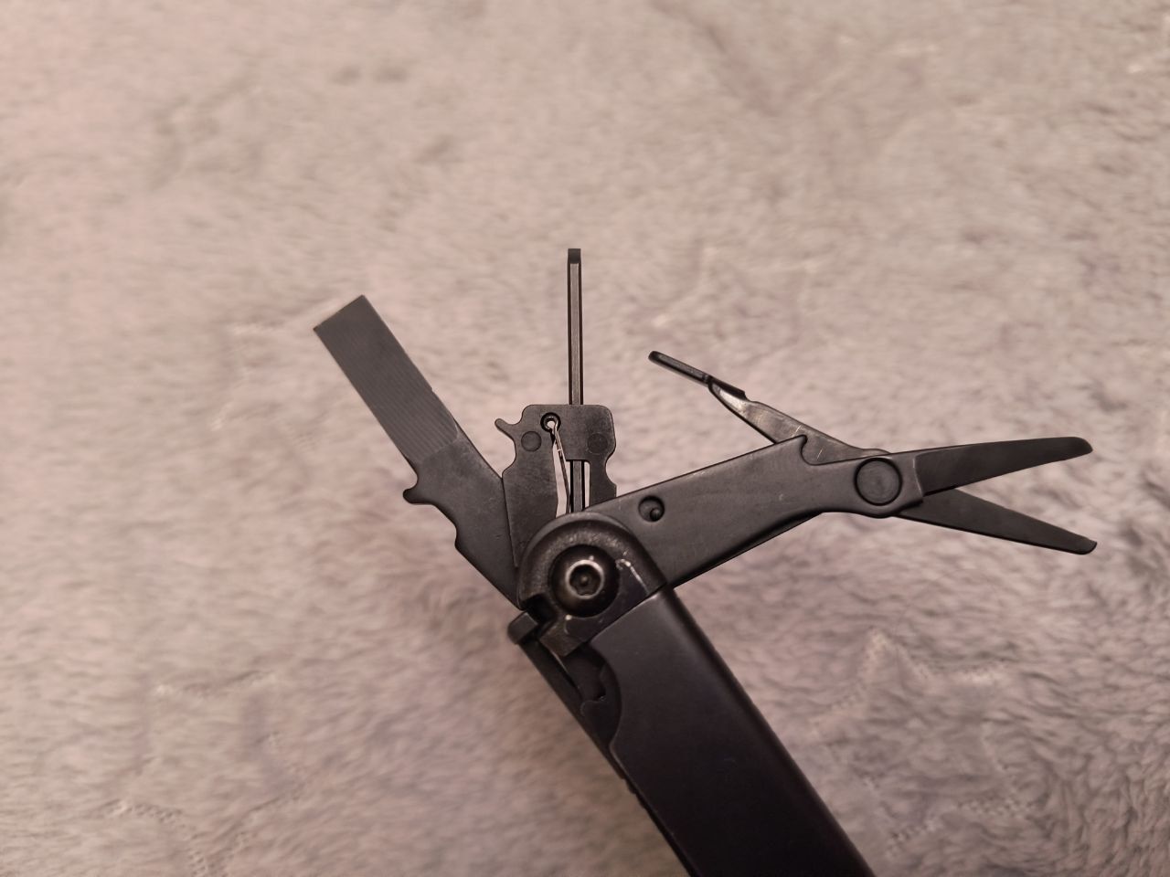 Мультитул Leatherman WAVE PLUS BLACK синтетичний чохол Molle.