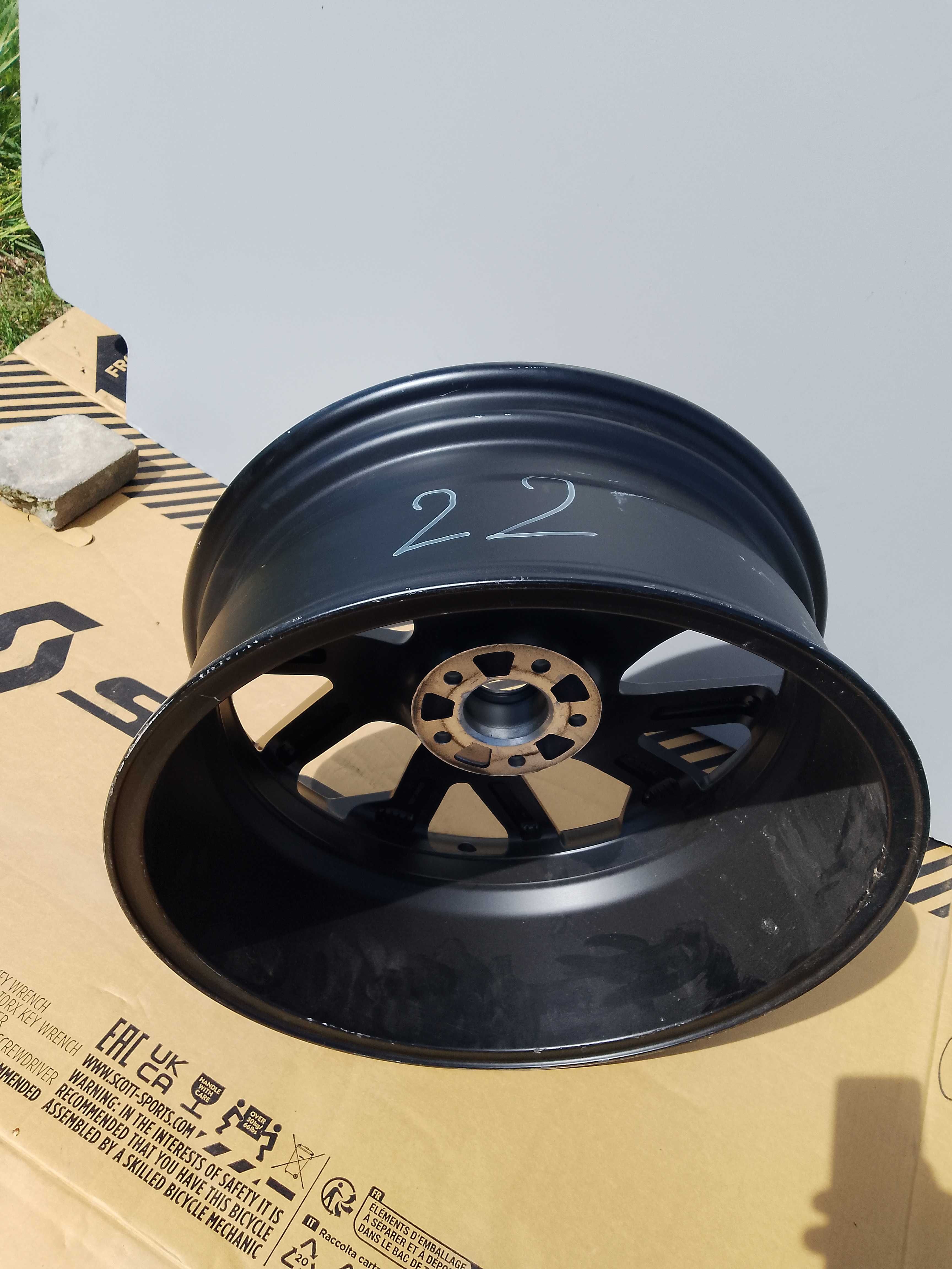 Felga Aluminiowa 19" 8Jx19 ET50 5x112 – WI238019 / 233350