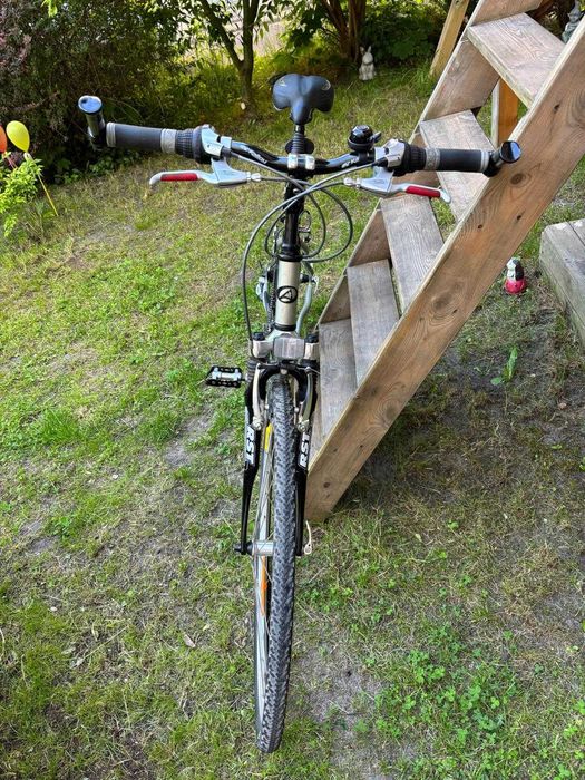 Rower Author Stratos SX rama 16