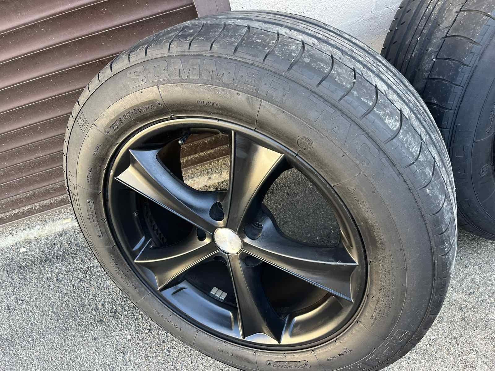 Диски 5/120 r18 Acura, BMW, Volkswagen 255/55