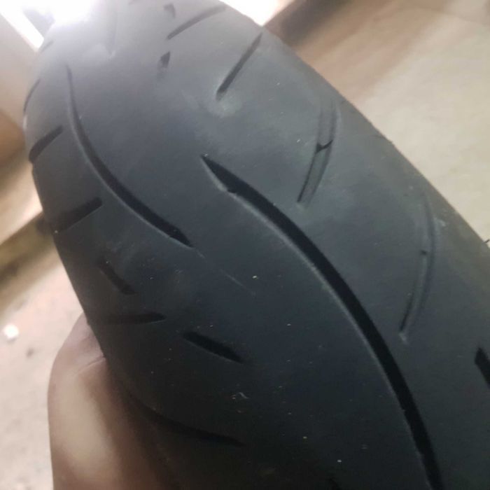 opona nr c21 roadtec z8 metzeler 120/70-17  przod przednia