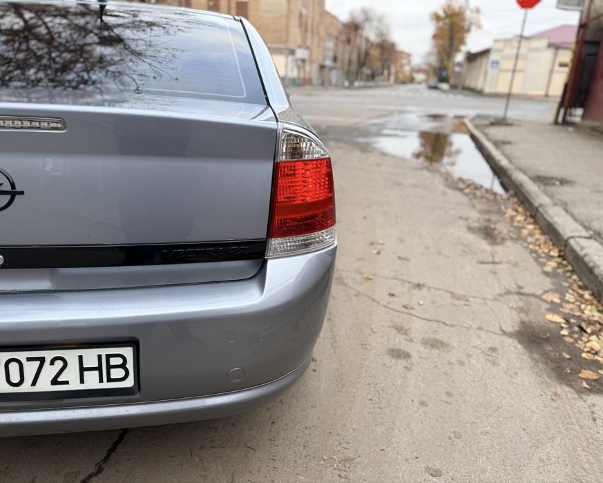 Opel Vectra 2008 2.2 газ/бензин