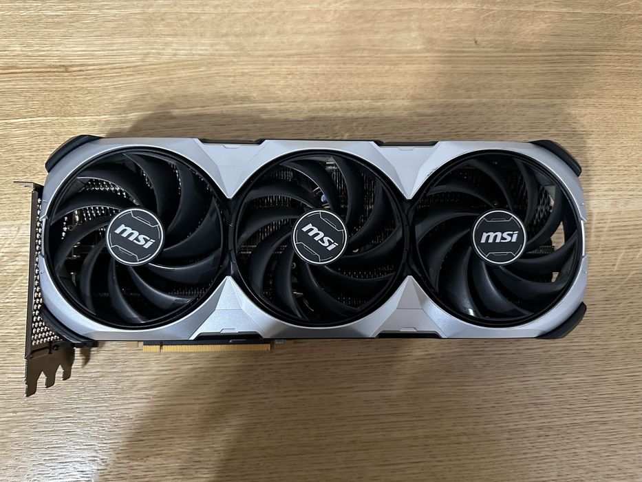 Відеокарта Msi rtx 4090 ventus робоча