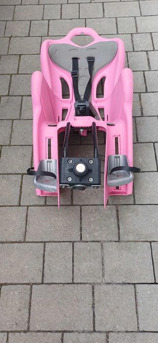 Fotelik rowerowy marki Bellelli  model B-One