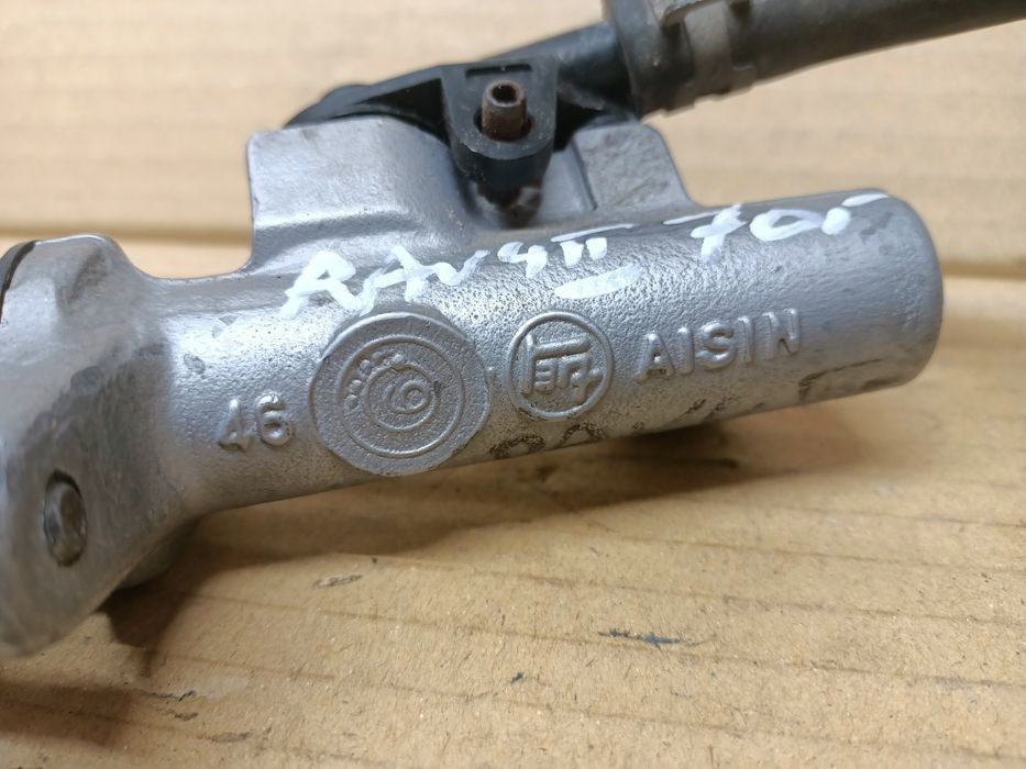 Pompka pedału sprzęgła Toyota RAV4 II 2.0 D4D