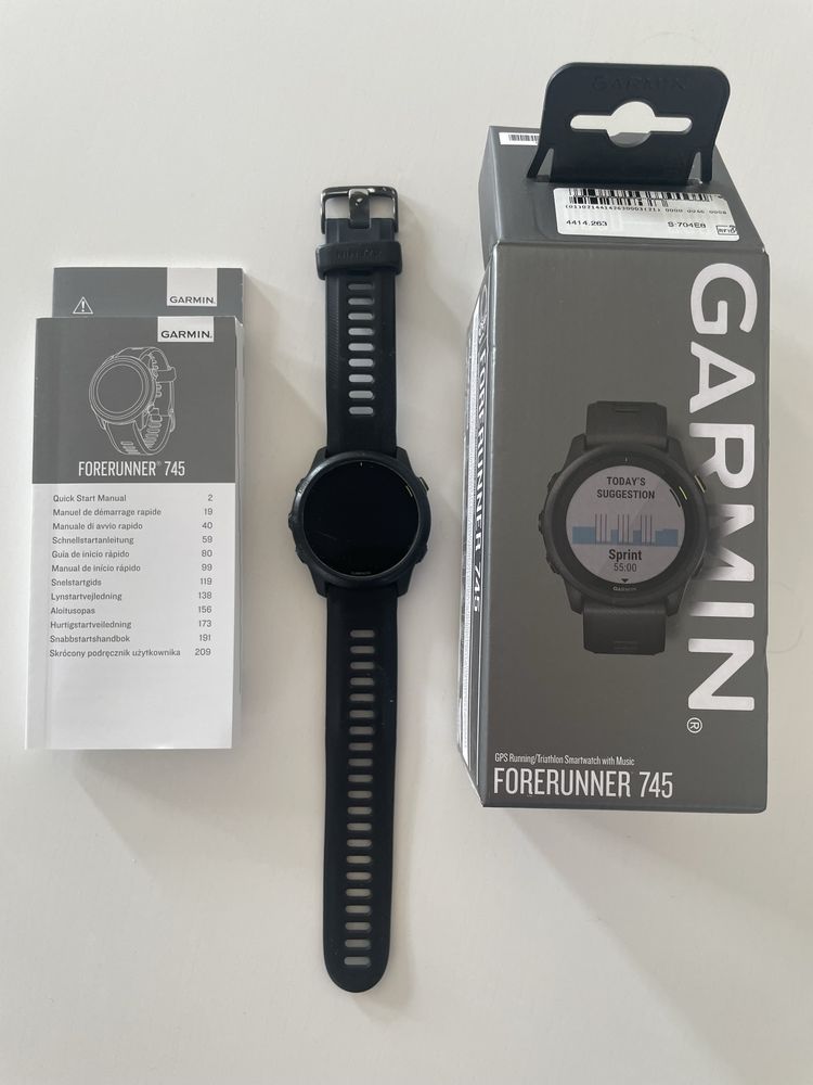 Garmin Forerunner 745