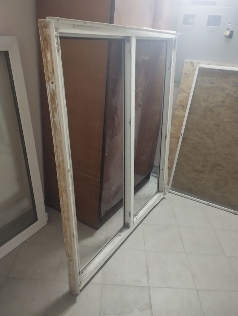 Металлопластиковый блок распашонка