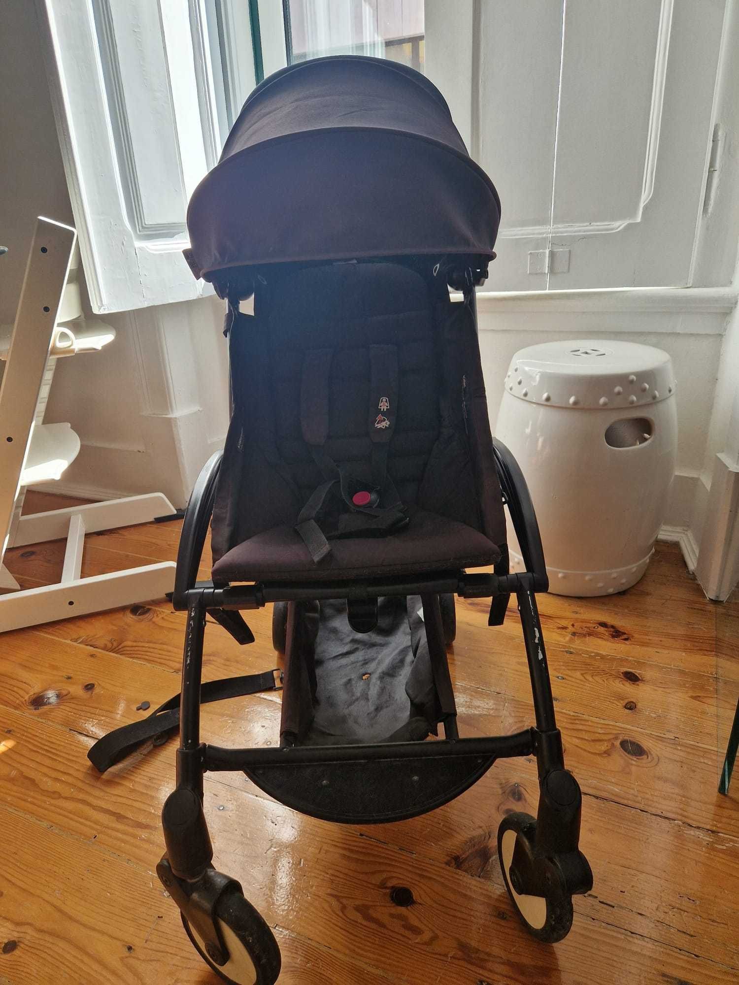 Carrinho Babyzen YOYO Usado – Bem Estimado e Totalmente Funcional