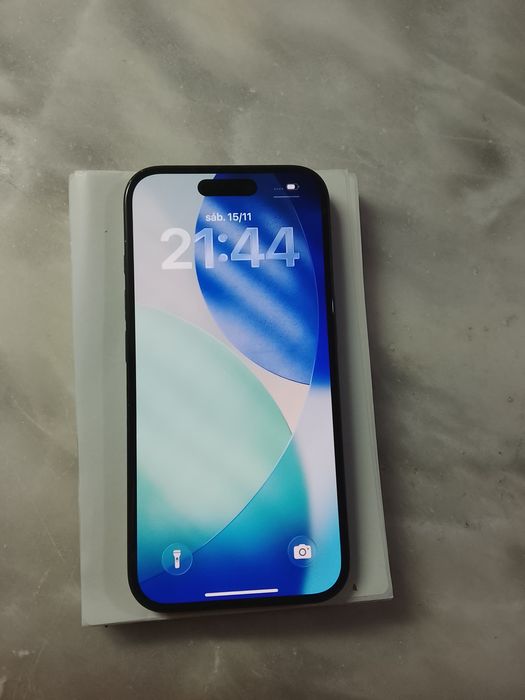 Vendo iPhone 16 ou troco por Samsung