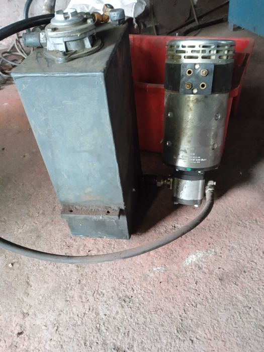 pompa do wywrotu kipra 24v