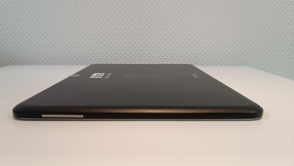 Планшет Samsung Galaxy Tab 4 (SM-T535) 16Gb