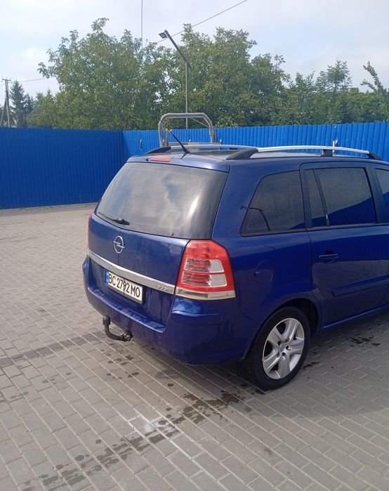 Опель Зафіра 1'7 дизель