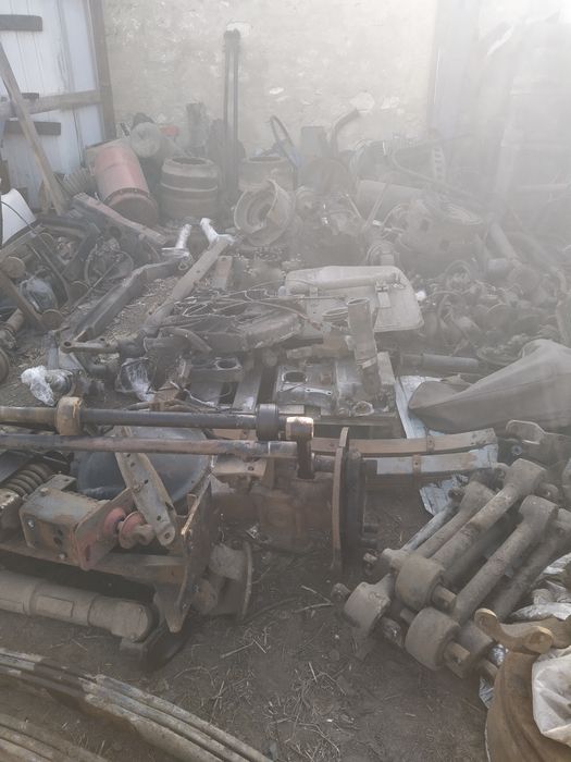 Запчасти к автомобилям МАЗ 5551.5516.камаз