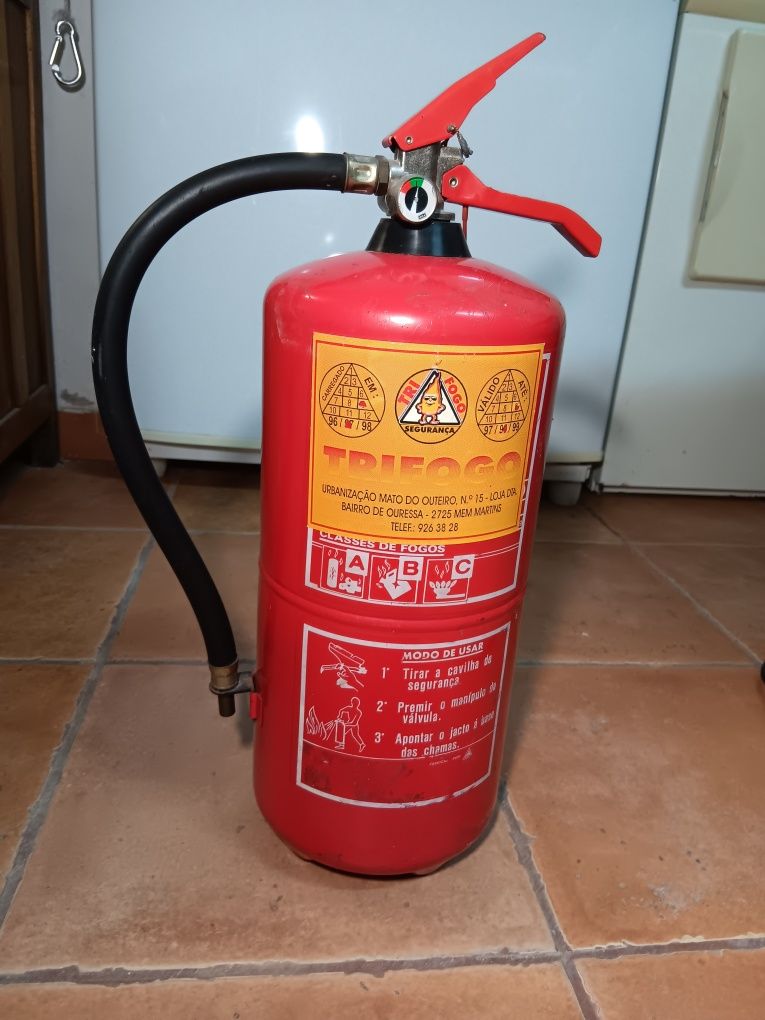 Extintor grande 8kg