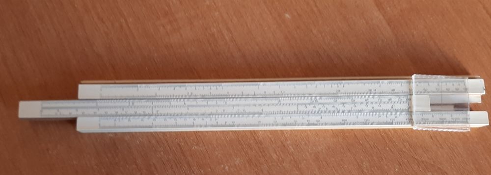 Логарифмічна лінійка