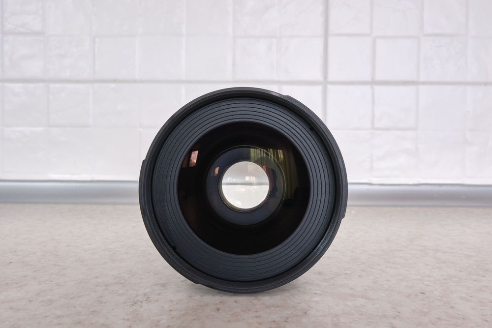 Продам об'єктив Samyang 35mm f/1.4 ED для байонету Sony A. Стан нового