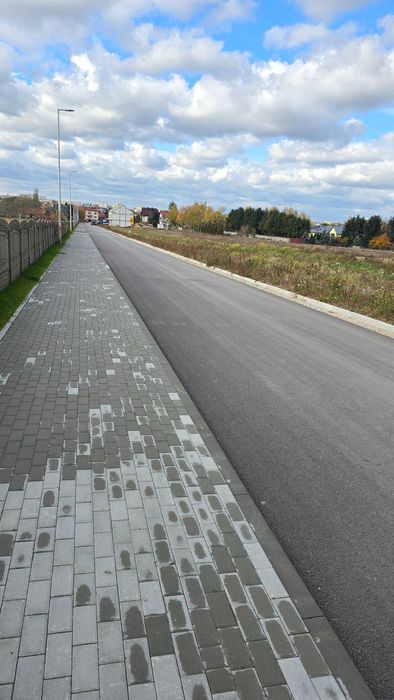 Działka 1000m2 Domaszowice k. Kielc ul. św. Ojca Pio