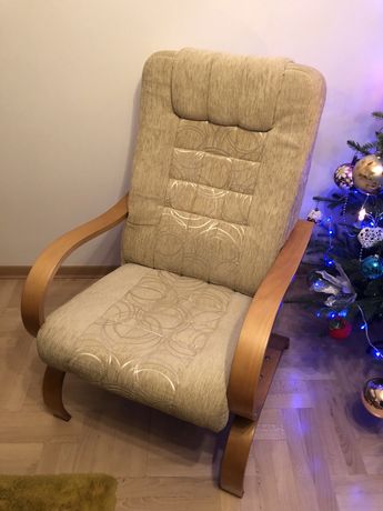 Fotel z podnóżkiem ( pufa otwierana )