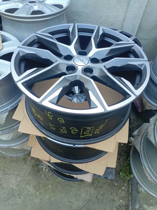 Nowe demo felgi aluminiowe 5x120 land rover et41,5 8,5jx20