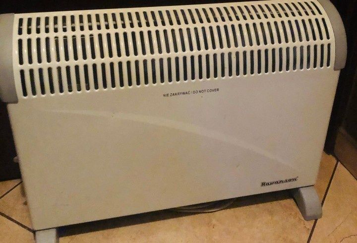 Grzejnik elektryczny konwektorowy 2000 W model CH-2000RT