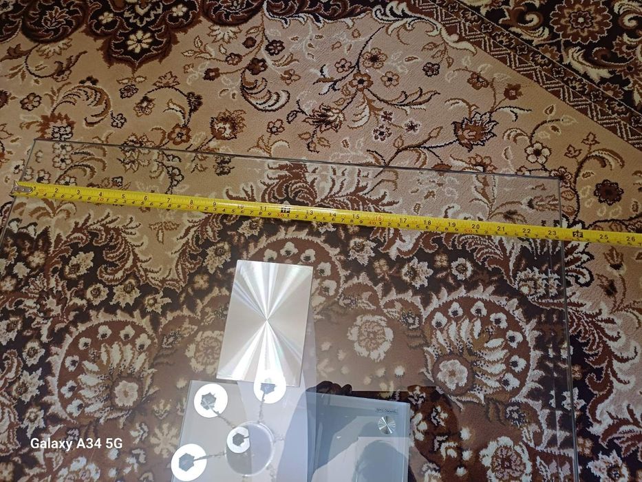 Stolik kawowy ze szkła hartowanego