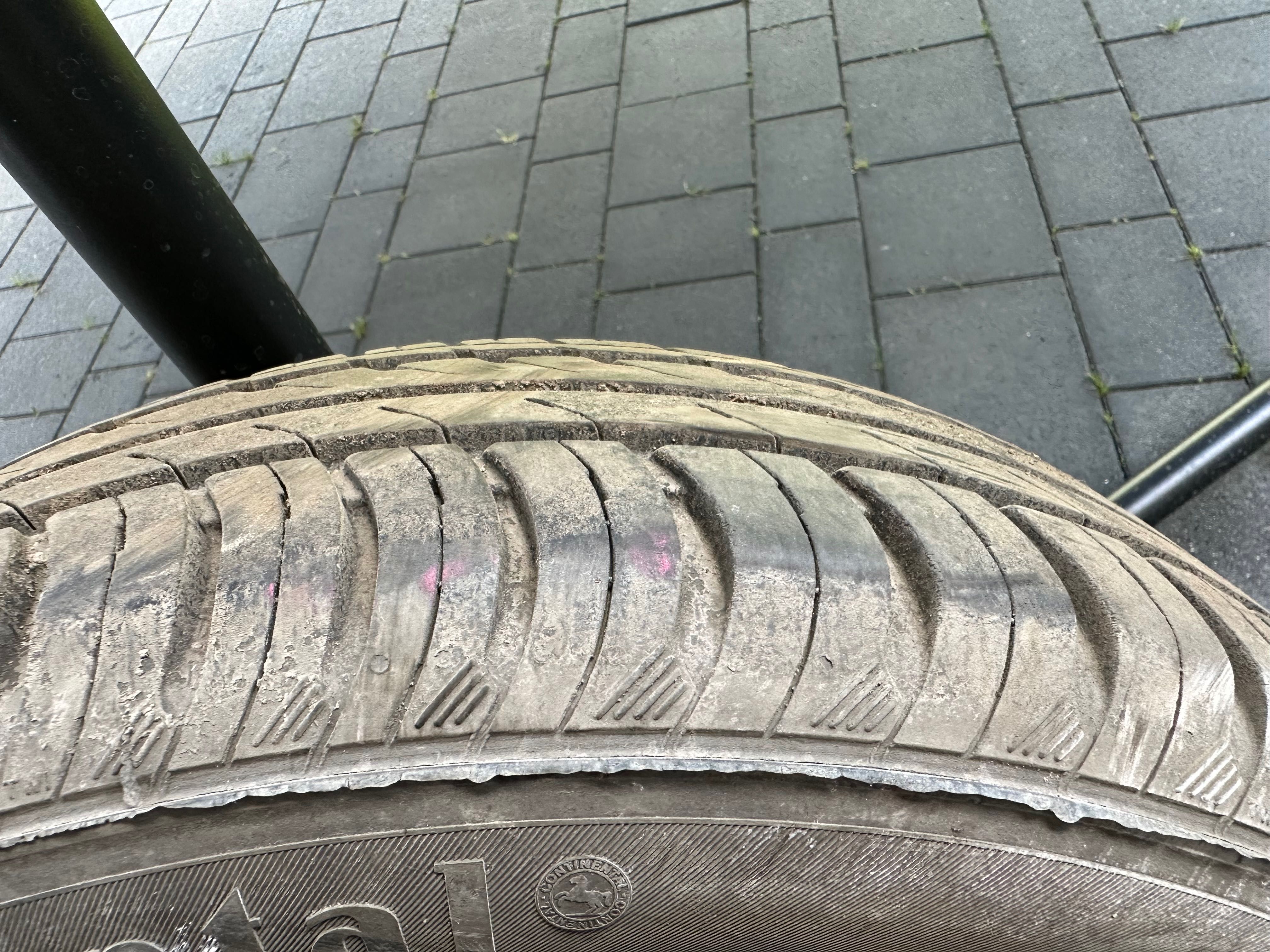 Opony continental 14r