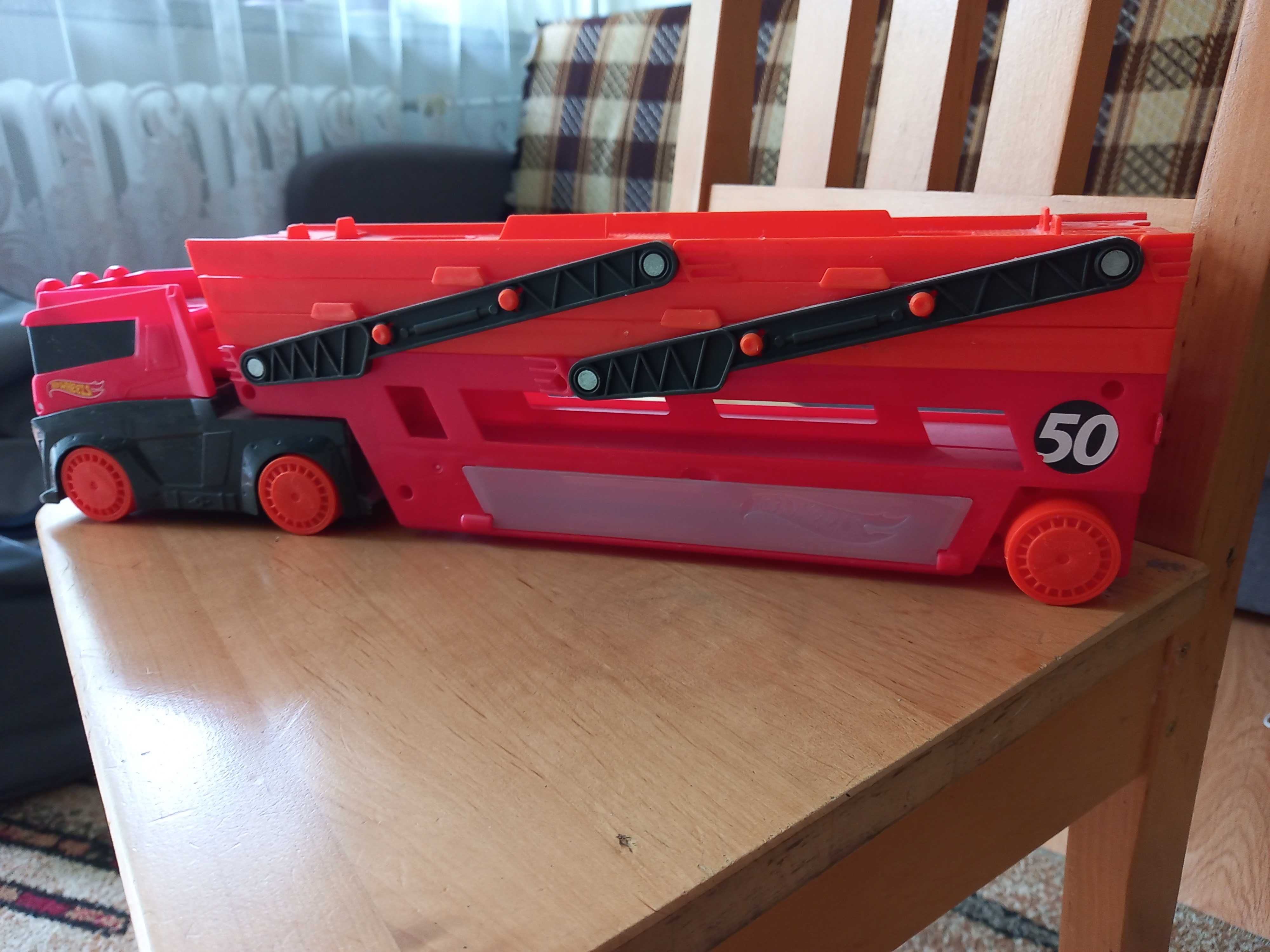 Transporter Hot Wheels