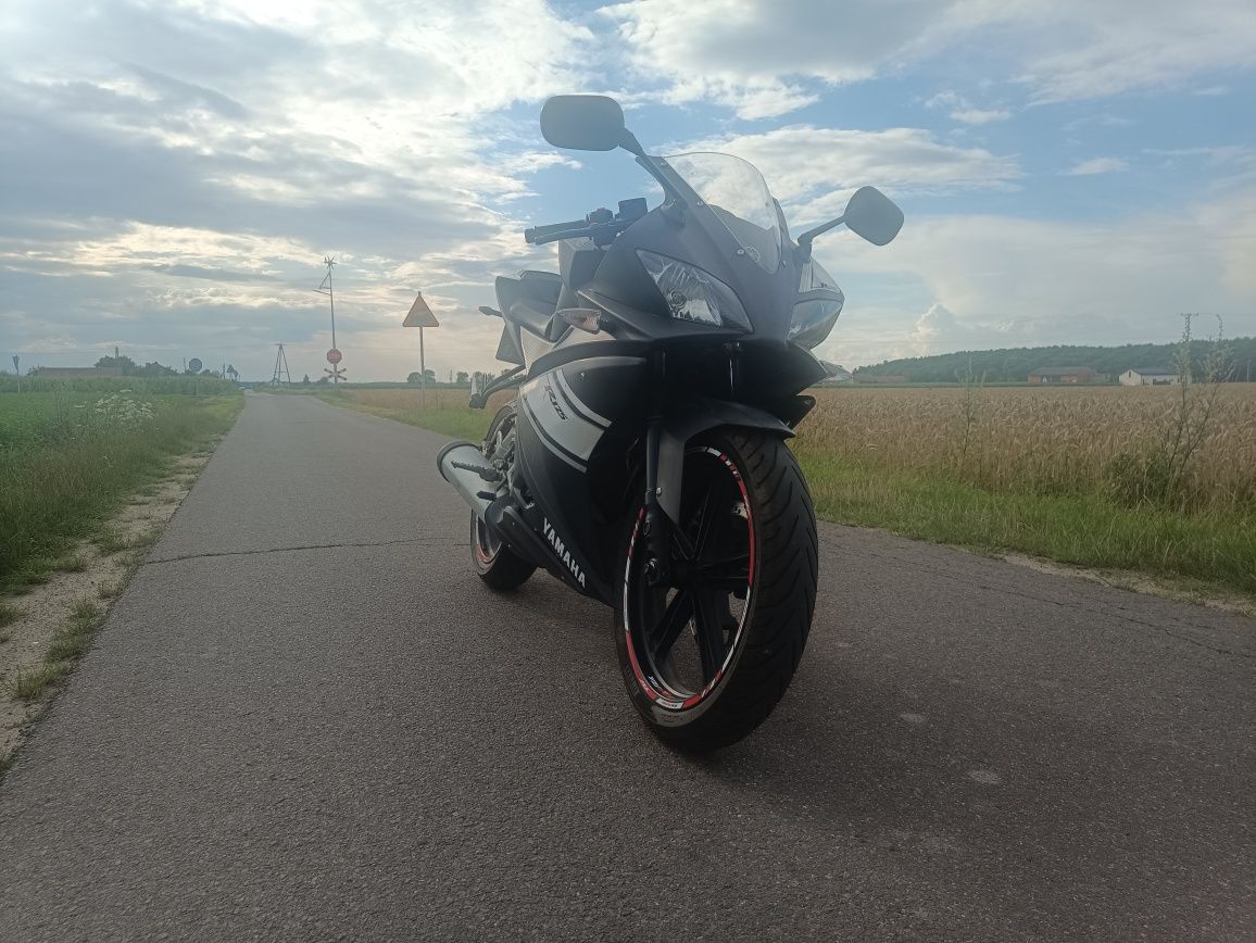 Yamaha  yzf-r125