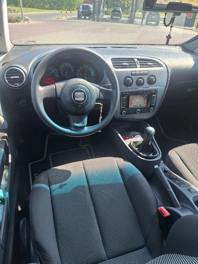 Seat Leon 1.6 MPI 2007 rok.