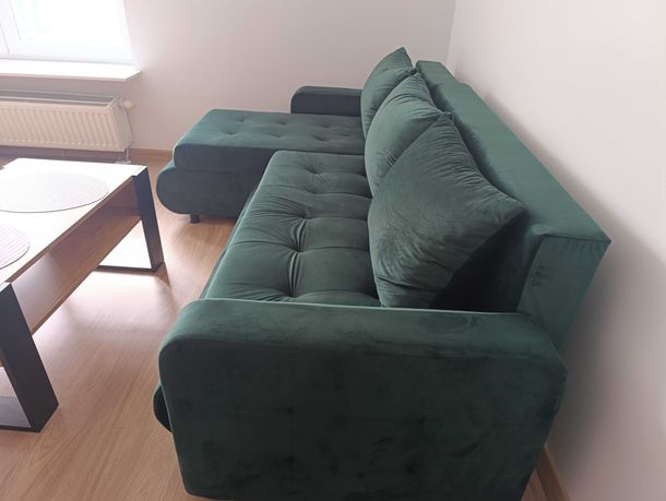 Nowy narożnik / kanapa z funkcją spania .