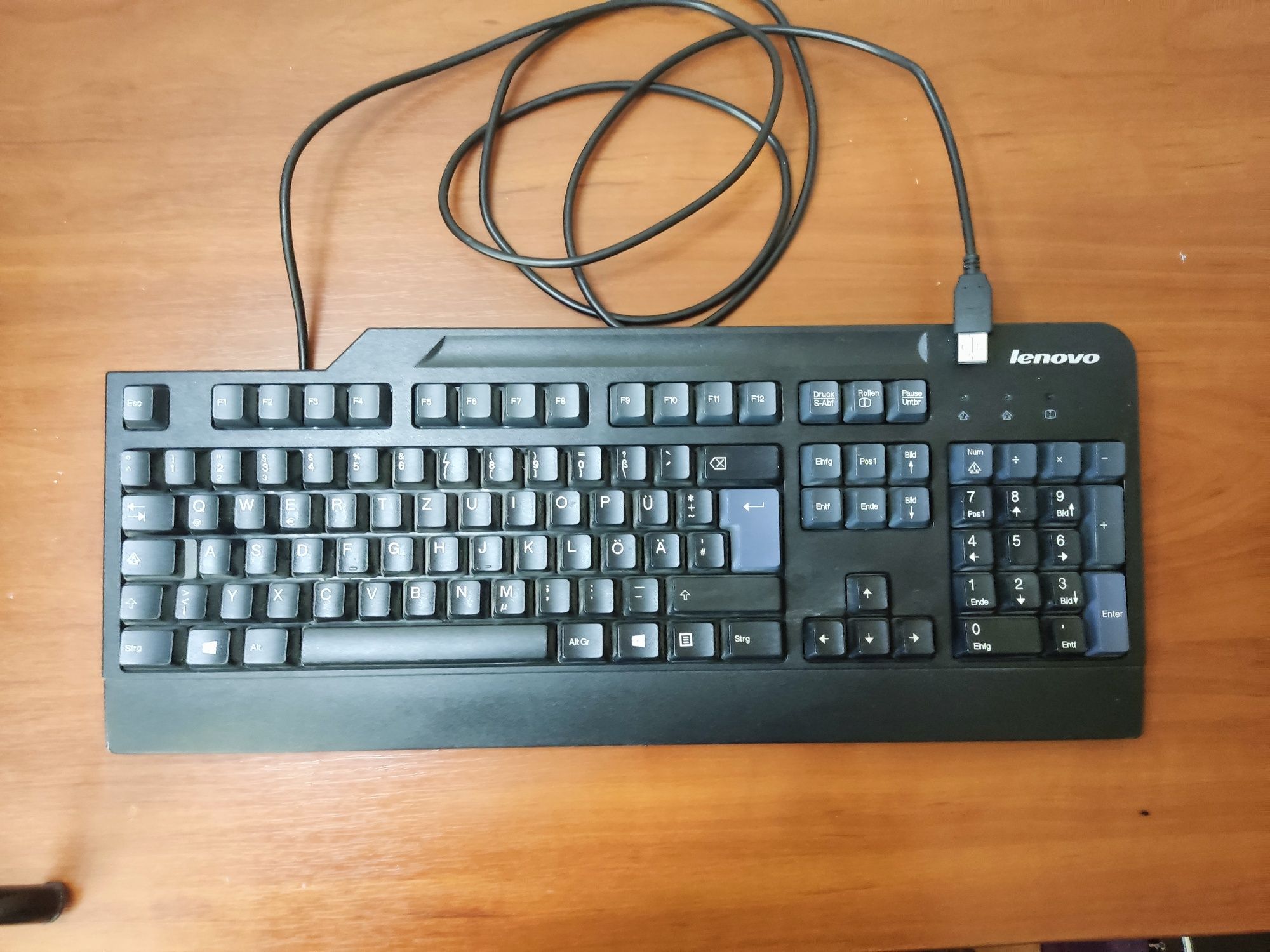 Клавіатура Lenovo