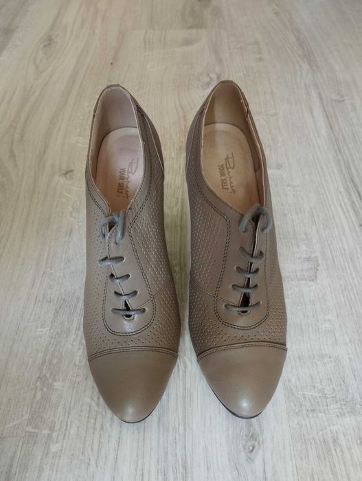 Жіночі чоботи, жіноче весняне взуття. ботільйони. Шкіра